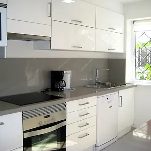 https://apartamentos-lacy.in-canary-islands.com